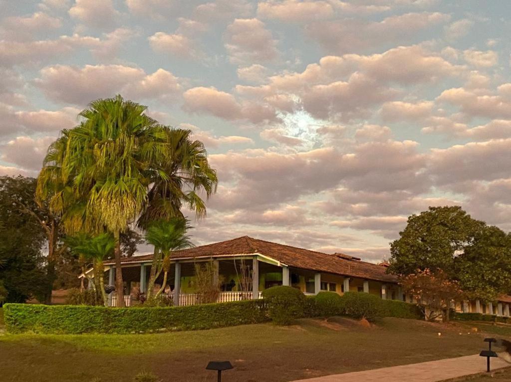 Sertao Veredas Hotel Fazenda Paraopeba Eksteriør billede
